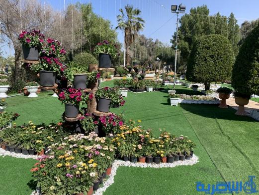 بالصور:محافظ ذي قار يفتتح معرض الزهور الخامس في متنزه الناصرية