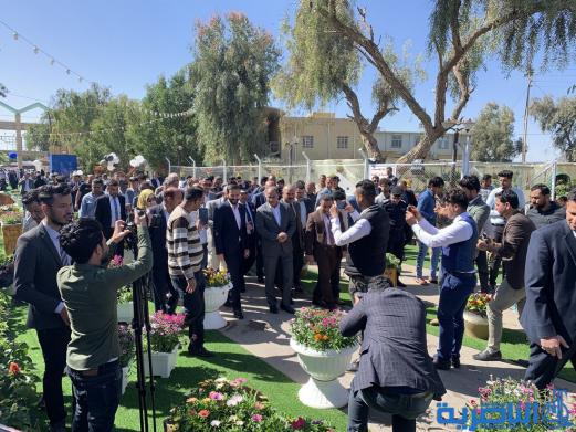 بالصور:محافظ ذي قار يفتتح معرض الزهور الخامس في متنزه الناصرية