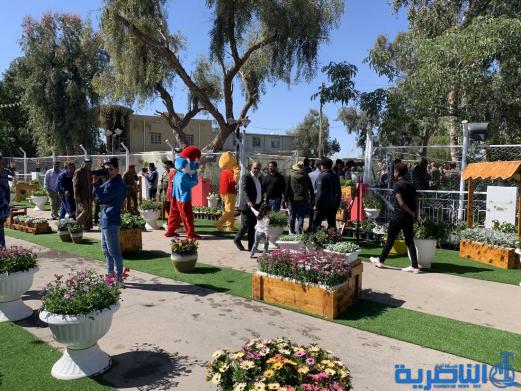 بالصور:محافظ ذي قار يفتتح معرض الزهور الخامس في متنزه الناصرية