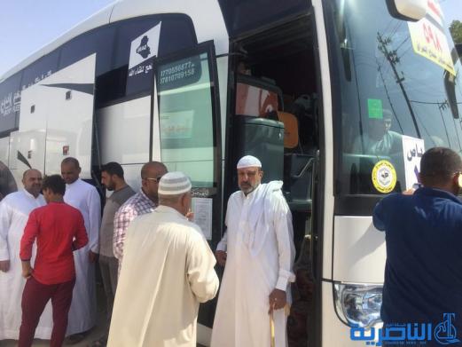 بالصور ... انطلاق قوافل حجاج ذي قار برا