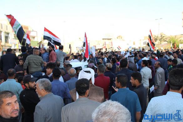 بالصور:تظاهرة في الناصرية ضد مشروع الخصخصة 