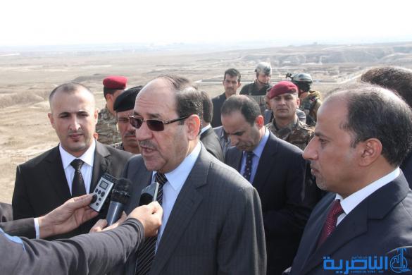 بالصور:المالكي يزور زقورة اور الاثرية 