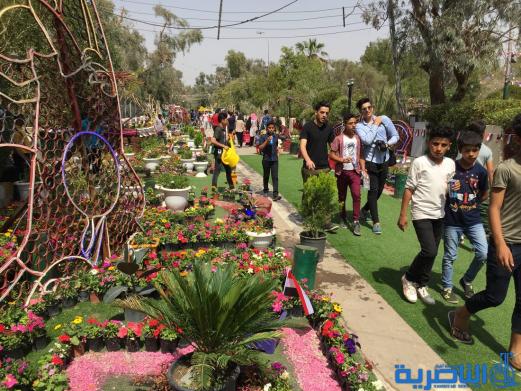 بالصور:متنزه الناصرية يستقبل العوائل بعيد الربيع