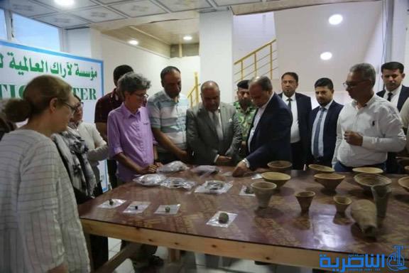 محافظ ذي قار : العثور على 30 قطعة اثرية قيّمة في لكش السومرية