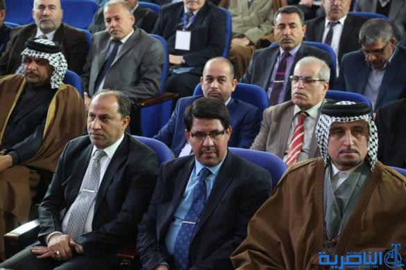 ‫محافظ ذي قار يطالب بتشريع قانون حماية المعلم ويدعو العشائر لدعم المؤسسات التربوية‬