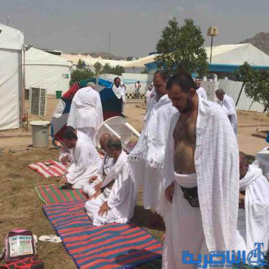 بالصور : حجيج ذي قار على صعيد عرفة