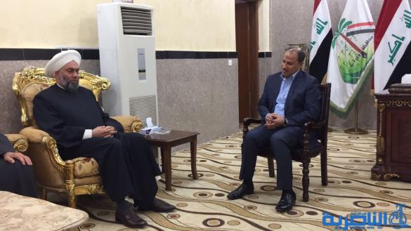 وفد جماعة علماء السنة لمحافظ ذي قار : الارهاب يحاول خلق فتنة في المحافظات الآمنة - تقرير مصور - 