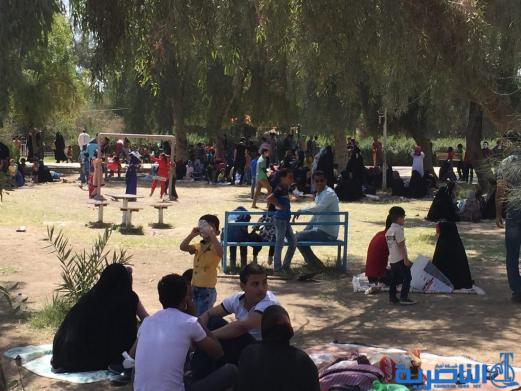 بالصور:مئات العوائل في الناصرية تحتفل بعيد النوروز