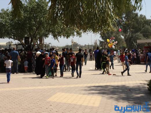 بالصور:مئات العوائل في الناصرية تحتفل بعيد النوروز