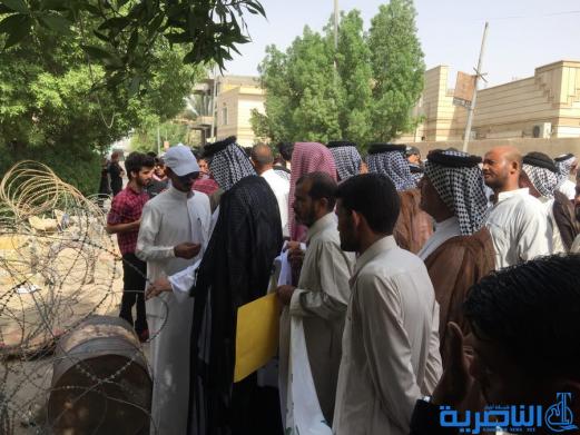 بالصور:العشرات من قرية ام الشويج  يتظاهرون للمطالبة بتحسين الخدمات