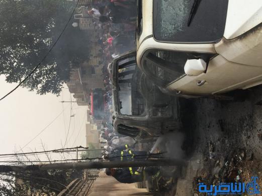 بالصور :حريق مجهول المصدر يلتهم ثلاث سيارات ومنزلين اثنين في الناصرية
