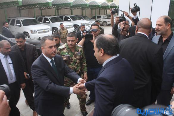 وزير الاعمار يعلن عن خطط لبناء اربع مجمعات سكنية ومد طرق جديدة في ذي قار – تقرير مصور -