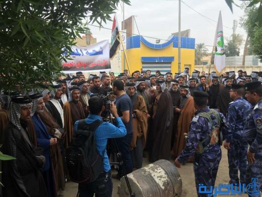 فلاحو ذي قار يتظاهرون للمطالبة باطلاقات مائية عاجلة لانقاذ الخطة الزراعية - تقرير مصور -