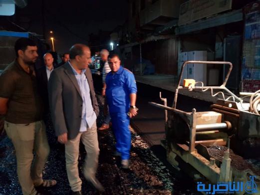 بالصور:محافظ ذي قار يتابع اعمال اكساء شوارع مربع مدينة الناصرية