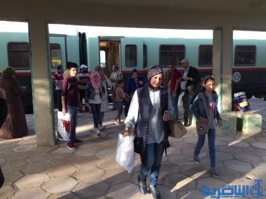 بالصور:وصول 230 سائحا الى محطة الناصرية للقطارات لغرض السياحة في الاهوار