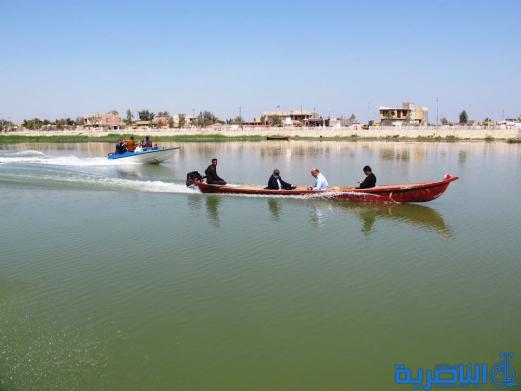 بالصور : عادل عبد المهدي وبرهم صالح سائحان في اهوار الجبايش