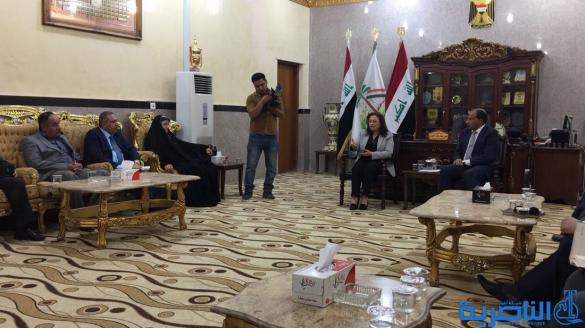 محافظ ذي قار لوزيرة الاعمار  .. مشاريعكم المتلكئة اربكت المحافظة ونطالب باستثناءات - تقرير مصور -