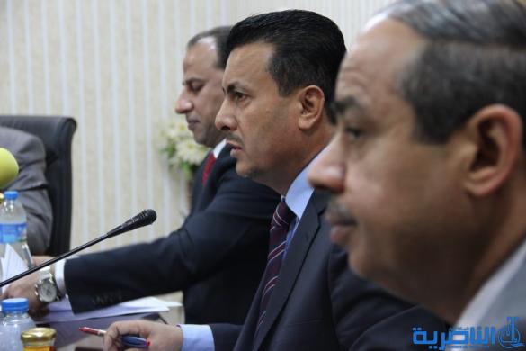 مجلس ذي قار يعقد جلسة استثنائية بحضور المحافظ لبحث ملف البطاقة التموينية - تقرير مصور -