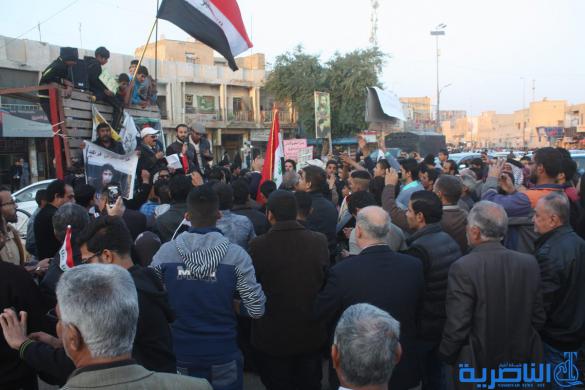 بالصور : متظاهرو الناصرية يطالبون بتشجيع المنتجات الوطنية وعدم التستر على المفسدين 