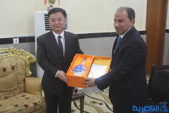محافظ ذي قار يستقبل السفير الصيني والاخير يعلن ان الصين اصبحت الشريك الاقتصادي الاول للعراق