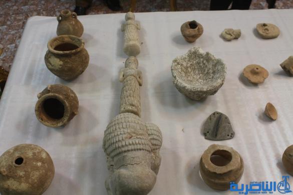 مواطن يرشد الشرطة الى كنز اثري شمال الناصرية - تقرير مصور -