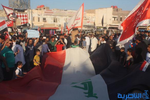 بالصور:الصدريون يتظاهرون وسط الناصرية تنديدا بتهديد الصدر 