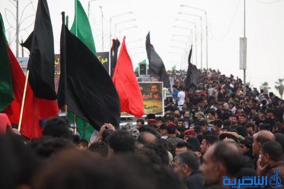 بالصور: الالاف يحيون شهادة الامام الكاظم (ع) في مدينة الناصرية