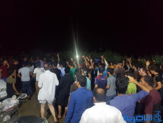  العشرات يتظاهرون ضد خصخصة الكهرباء في الرفاعي -تقرير مصور-