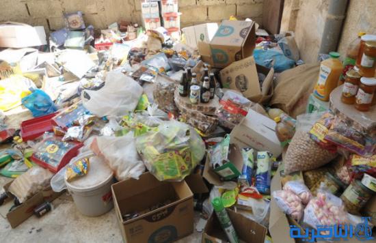 اتلاف مواد غذائية فاسدة وإغلاق محال مخالفة في الشطرة