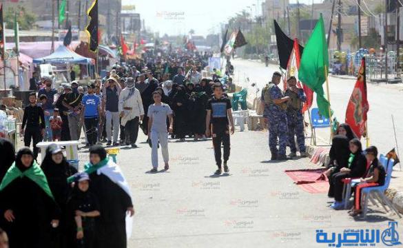  بالصور.. استمرار التوافد على &quot;باب الحوائج&quot;