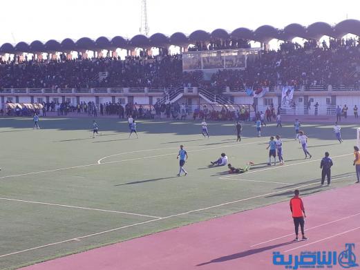 فوضى الملاعب : “عركة” مع الحكم تنهي مباراة الفرات والناصرية في ملعب الشطرة