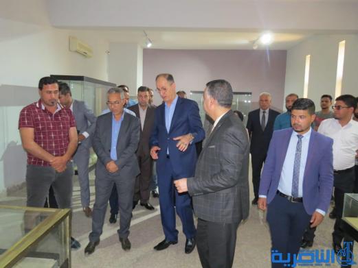 متحف الناصرية يتلقى وعدا من وزير الثقافة بتزويده بقطع اثرية جديدة