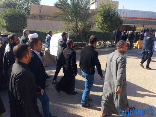 العشرات من اهالي حي سومر يتظاهرون في الناصرية للمطالبة بتوفير الخدمات - تقرير مصور -