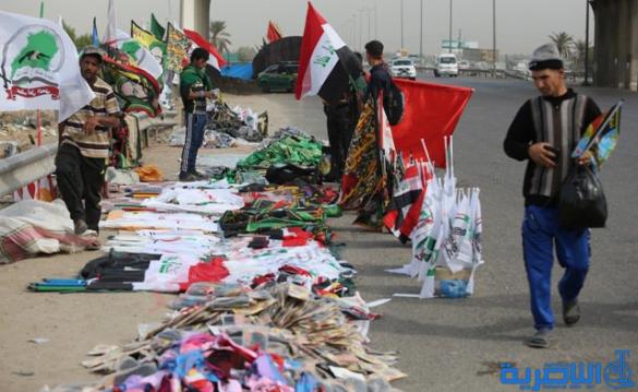 بالصور .. تكافل ودروس للإنسانية على طول الطريق الى كربلاء