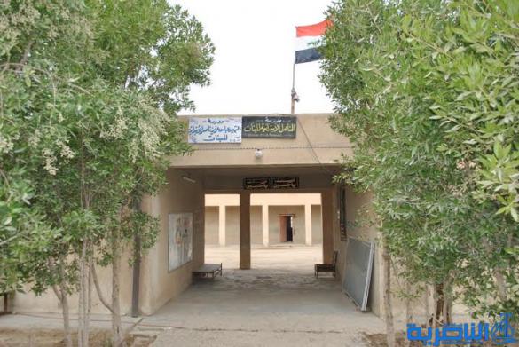 بالصور : الموت يهدد اطفال مدرسة ابتدائية في الشطرة ، والتربية تتفرج