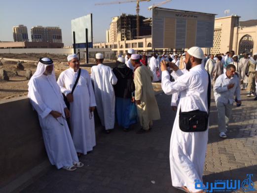 بالصور : حجاج ذي قار يزورون مراقد ائمة البقيع في المدينة المنورة  _ تقرير مصور _