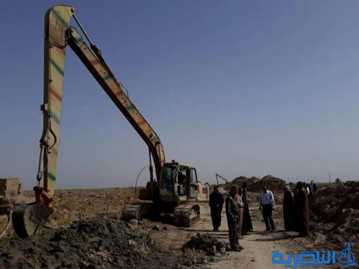 الجهد الهندسي للحشد الشعبي يباشر بكري الانهار في الرفاعي - تقرير مصور -