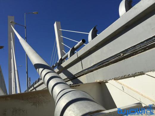  بالصور : اكتمال اول الجسور المعلقة فوق فرات الناصرية