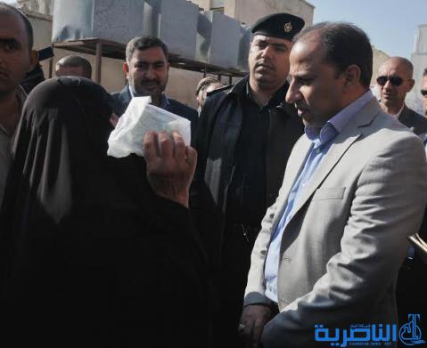 محافظ ذي قار : وزعنا الوجبة الثانية من المساعدات على 367 اسرة نازحة، ولم تصلنا مساعدات بغداد لحد الان