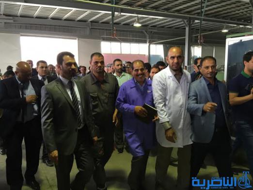 وزير الصناعة يفتتح معملا جديدا لصناعة القابلوات في الناصرية - تقرير مصور -