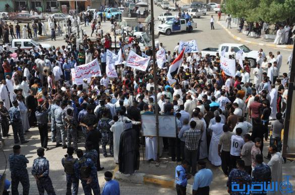 الدواية تتظاهر للمطالبة باقالة القائممقام وحل المجلس البلدي - تقرير مصور -