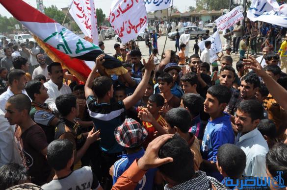 الدواية تتظاهر للمطالبة باقالة القائممقام وحل المجلس البلدي - تقرير مصور -