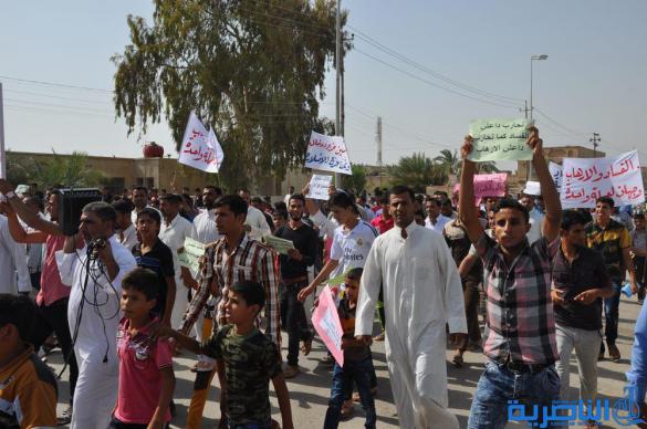 الدواية تتظاهر للمطالبة باقالة القائممقام وحل المجلس البلدي - تقرير مصور -