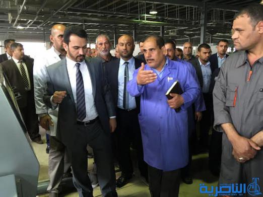 وزير الصناعة يفتتح معملا جديدا لصناعة القابلوات في الناصرية - تقرير مصور -