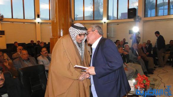 اتحاد رجال أعمال ذي قار يرعى حفل توقيع كتاب الناصرية وجوه الأنبياء والفقراء للروائي نعيم عبد مهلهل