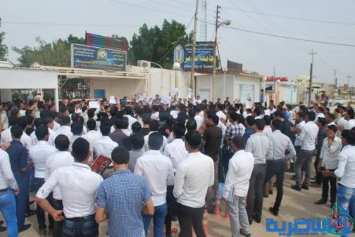  اكثر من الفي طالب يتسلمون منحة الطلبة بجامعة سومر