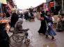 معوقو الحروب والعنف والأرامل يتسولون في مدن العراق