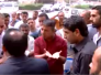 تقرير تلفزيوني:الاجراء اليوميون يتظاهرون امام دائرة الصحة للمطالبة باكمال اجراءات تعيينهم