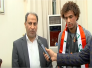 فيديو:محافظ ذي قار يكرم لاعب المنتخب الاولمبي مازن فياض