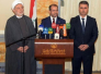رئيس البرلمان يجتمع مع نائبيه ويدعو العبادي الى تقديم الكابينة الوزارية رئيس البرلمان يجتمع مع نائبيه ويدعو العبادي الى تقديم الكابينة الوزارية